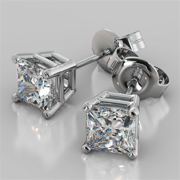 *ISO* 1ctw White Gold Diamond Studs w/ Screw-on Backings - Picture 2 of 5